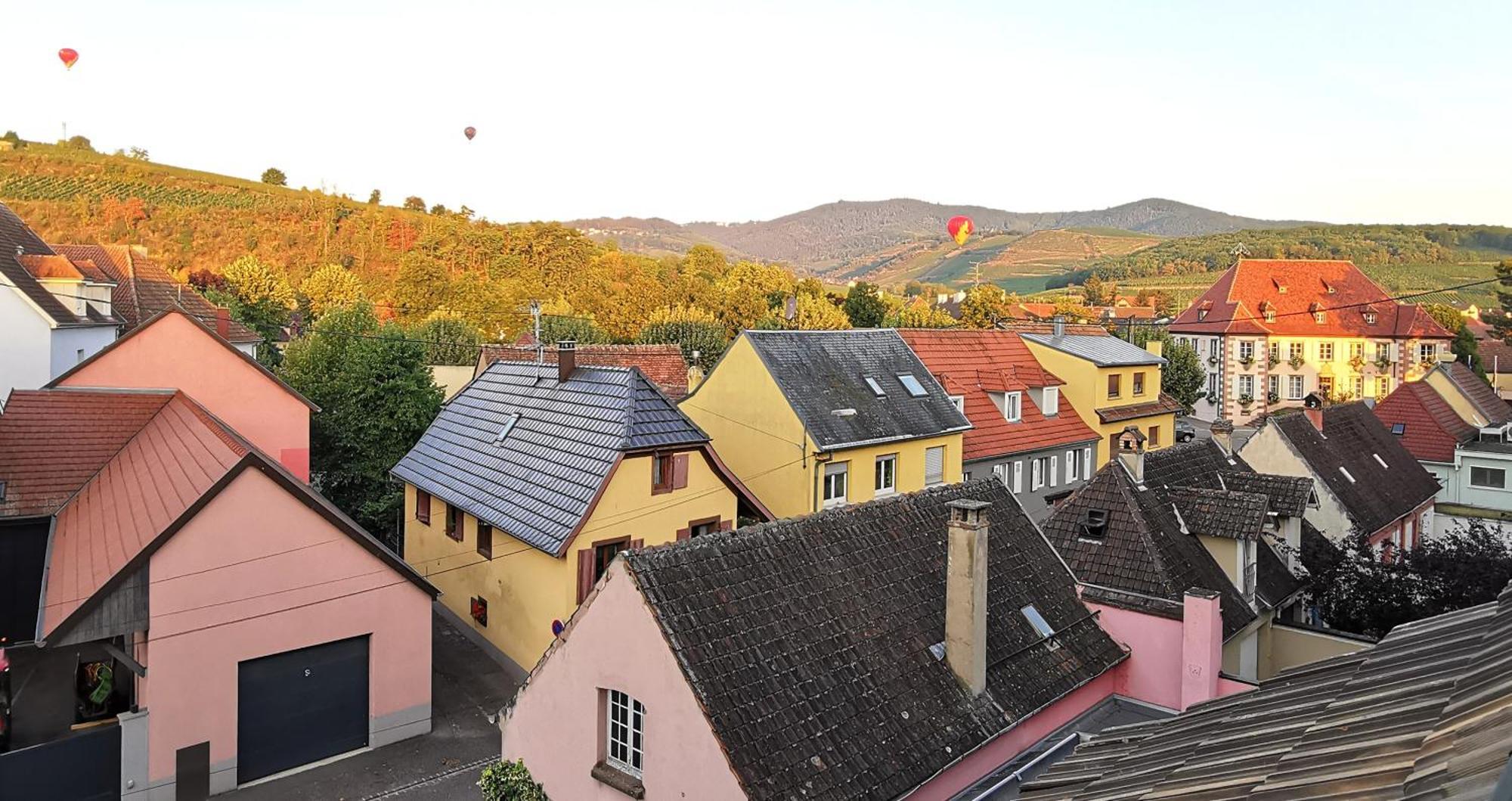 Entre Ville Et Vignes - Gite Classe 3 Etoiles Ingersheim Esterno foto